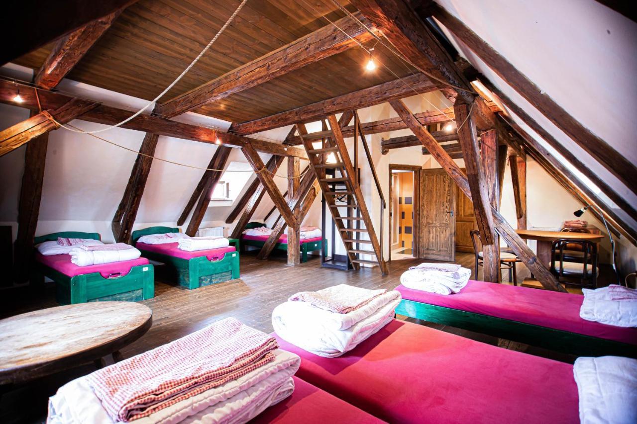Hostel 99 Cesky Krumlov Bagian luar foto