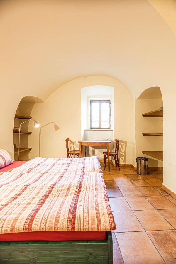 Hostel 99 Cesky Krumlov Bagian luar foto